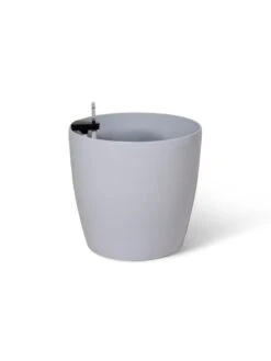 Viva Round Self-Watering Rolling Planter, 20" Diameter, Set Of 2 20 Viva Round Self-Watering Rolling Planter, 20" Diameter, Set Of 2 -Gardeners 3 4 crop 8612933 3899