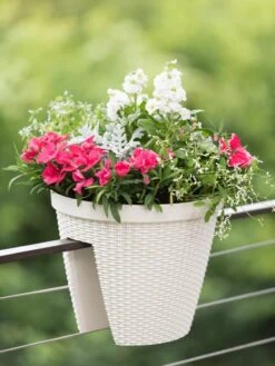 Weave Round Railing Planter, 11" 8 Weave Round Railing Planter, 11" -Gardeners 8598370 8580 tif
