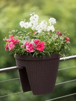 Weave Round Railing Planter, 11" 9 Weave Round Railing Planter, 11" -Gardeners 8598370 8584 tif
