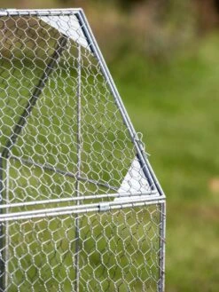 Chicken Wire Crop Coop 22 Chicken Wire Crop Coop -Gardeners 8609080 0173
