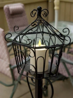 Outdoor LED Pillar Candles -Gardeners 8609403 01v