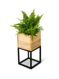 Tartu Elevated Square Planters -Gardeners 8611004 038