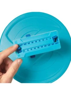 Aqua Joe® AJ-OSPR20 20-Nozzle Oscillating Sprinkler -Gardeners 8612868 07v