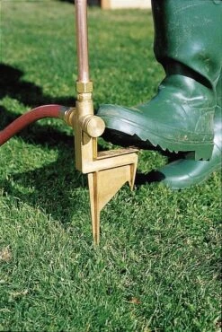 Hi-Rise Lifetime Sprinkler -Gardeners GS33340 01