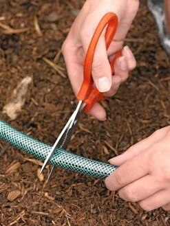 Snip-n-Drip Soaker Hose System 18 Snip-n-Drip Soaker Hose System -Gardeners GS40205 02 tif